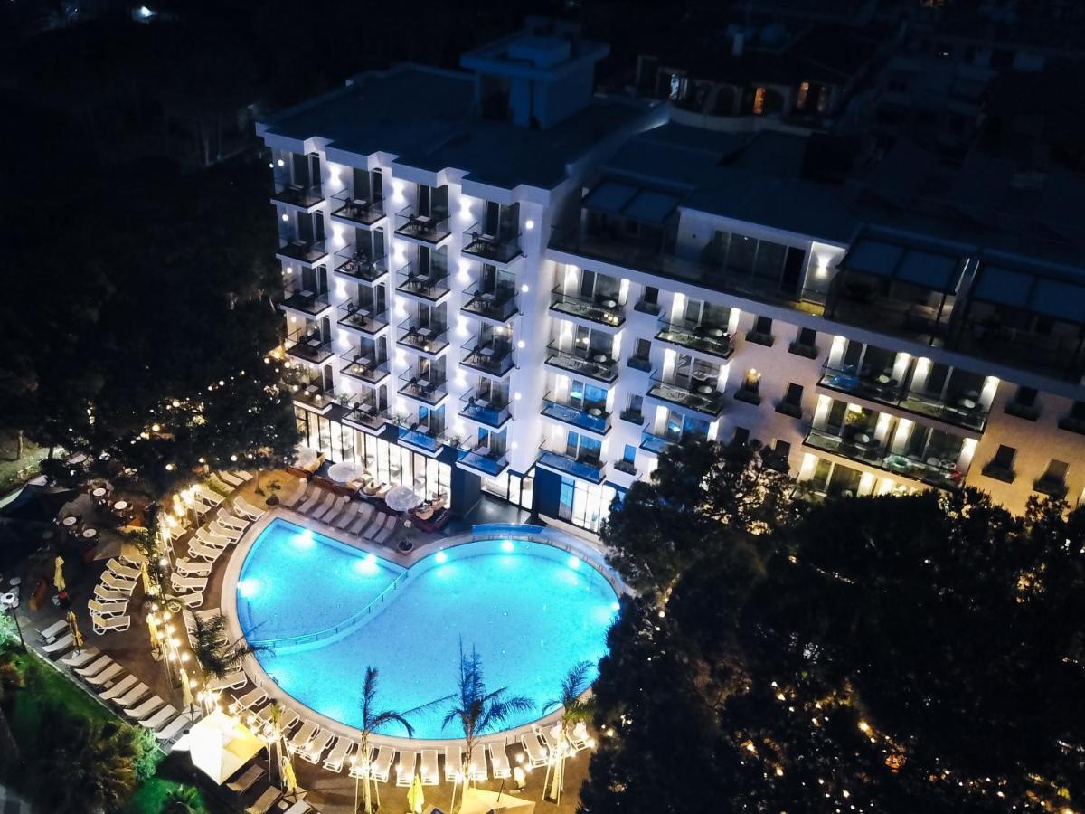 Vm Resort & Spa Golem  Exterior photo